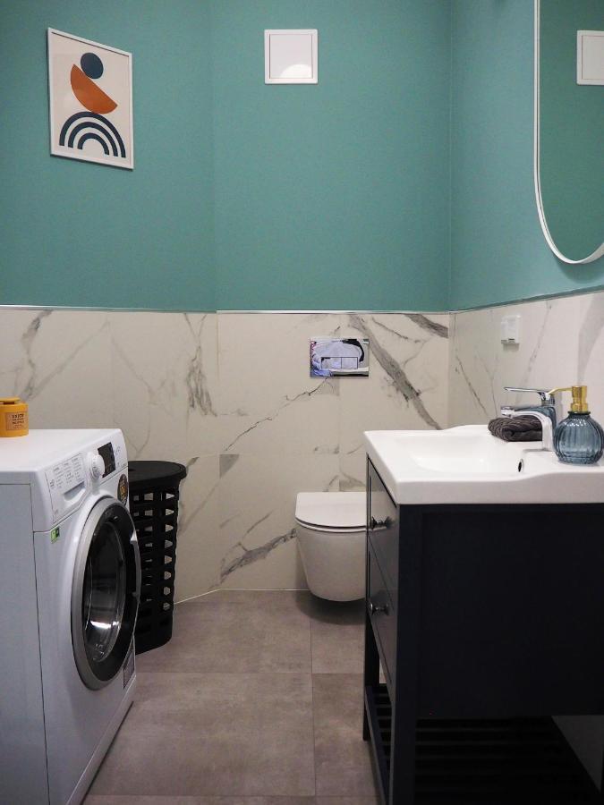 Wawelove Kossak Apt 1 Min To Royal Wawel Castle! Free Parking Apartman Krakkó Kültér fotó